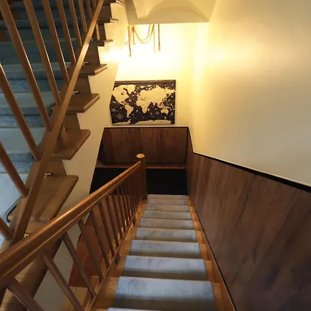 Aparthotel - Krakhouse Cracovia