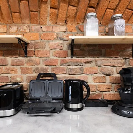 - Krakhouse * Cracovia