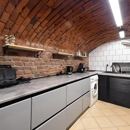 - Krakhouse Cracovia