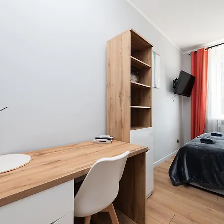 - Krakhouse Lejlighedshotel