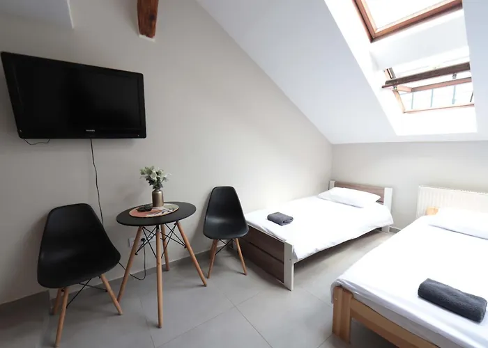 - Krakhouse Apart Otel *