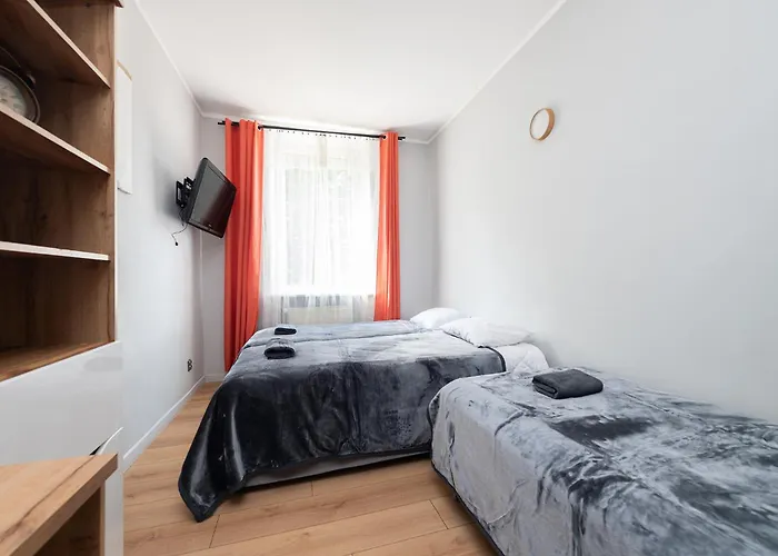 - Krakhouse Apartahotel Cracovia