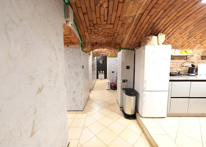 - Krakhouse Apartahotel *