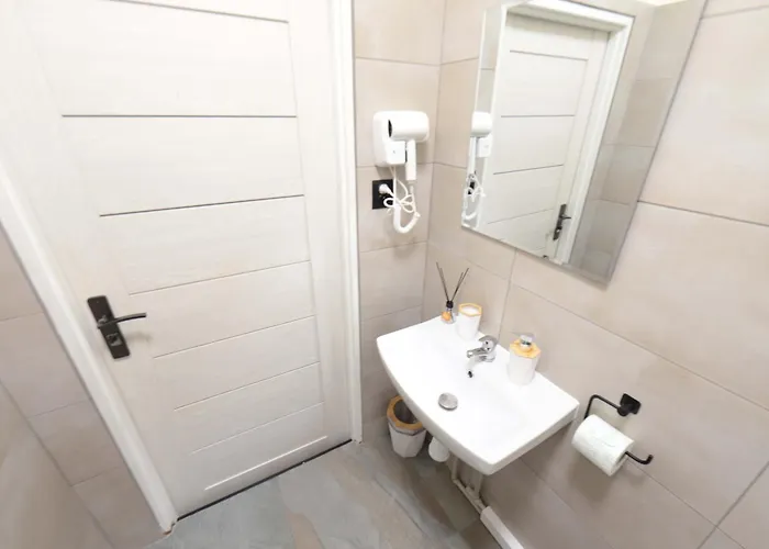 - Krakhouse Appart hôtel Cracovie