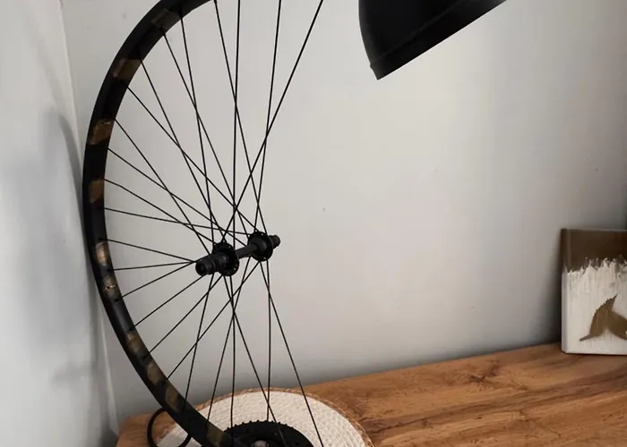 - Krakhouse Aparthotel Krakau